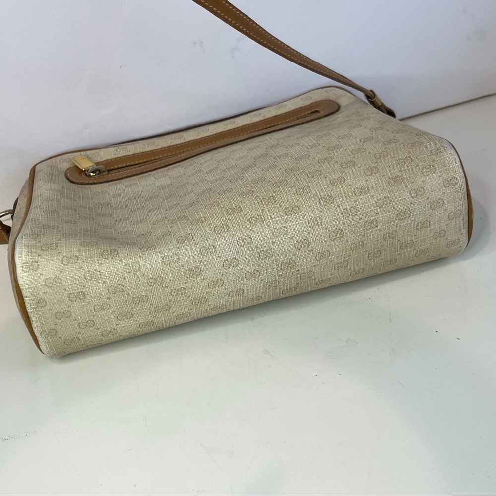 GUCCI Vintage Micro GG Supreme shoulder bag, good condition. lovely, subtle look - Picture 4 of 16